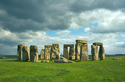 stonehenge.jpg